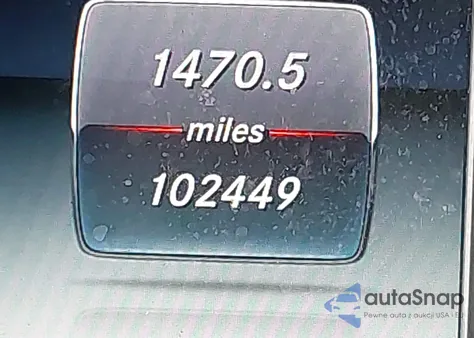 2018 Mercedes-Benz C 300 4Matic z USA, uszkodzony, nr VIN 55SWF4KB2JU272128